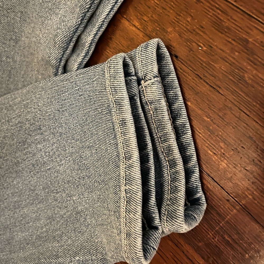 Gently worn Rolla’s Eastcoast ankle high rise skinny jeans